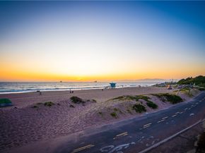 126 43rd, Manhattan Beach CA 90266
