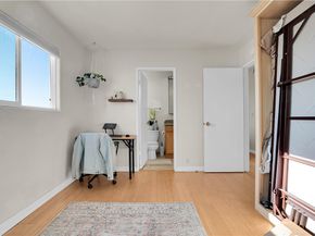 126 43rd, Manhattan Beach CA 90266