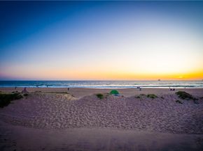126 43rd, Manhattan Beach CA 90266
