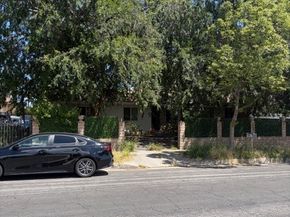 10210 Encino Avenue, Northridge CA 91325