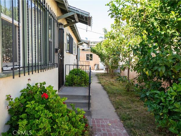 3321 E 17th Street, Long Beach CA 90804