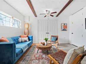 7304 Balboa C, Lake Balboa CA 91406