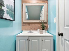 7304 Balboa C, Lake Balboa CA 91406