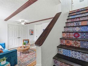 7304 Balboa C, Lake Balboa CA 91406