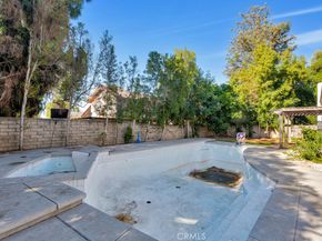 10122 Jovita Avenue, Chatsworth CA 91311