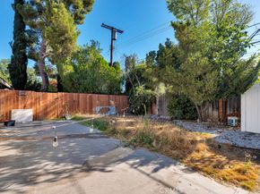 10122 Jovita Avenue, Chatsworth CA 91311