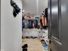 10122 Jovita Avenue, Chatsworth CA 91311