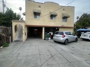 3875 Arlington, Los Angeles CA 90008