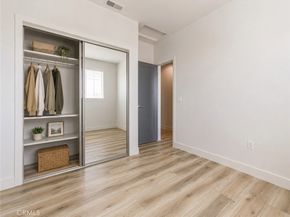 14662 W Sara Lane, Panorama City CA 91402
