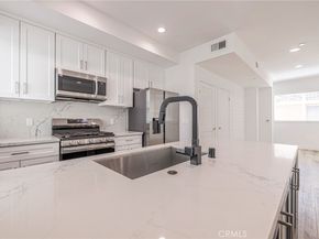 14662 W Sara Lane, Panorama City CA 91402