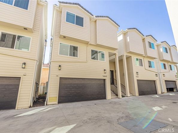 14662 W Sara Lane, Panorama City CA 91402
