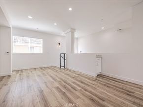 14662 W Sara Lane, Panorama City CA 91402