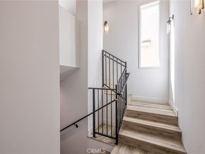 14662 W Sara Lane, Panorama City CA 91402