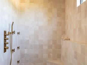 15719 Hartsook Street, Encino CA 91436