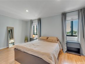 21040 Parthenia 25, Canoga Park CA 91304