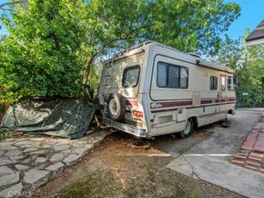 8401 Natalie Lane, West Hills CA 91304
