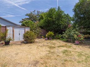 6402 Graves Avenue, Van Nuys CA 91406