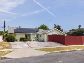 6402 Graves Avenue, Van Nuys CA 91406