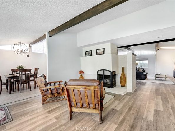 8850 Winnetka Avenue, Northridge CA 91324