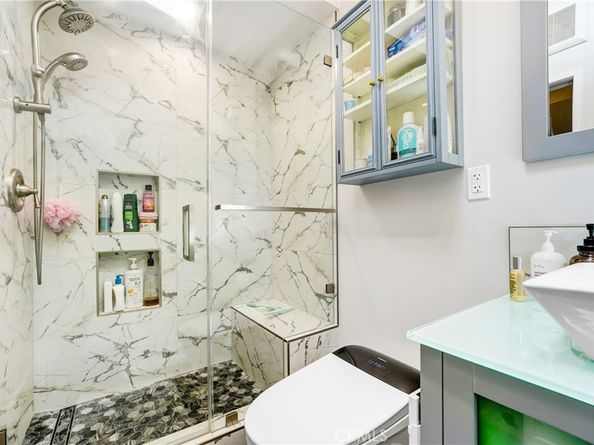 8850 Winnetka Avenue, Northridge CA 91324