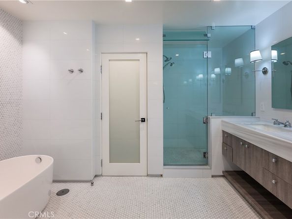 1333 S Beverly Glen Boulevard 901, Los Angeles CA 90024