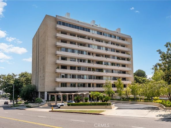 1333 S Beverly Glen Boulevard 901, Los Angeles CA 90024