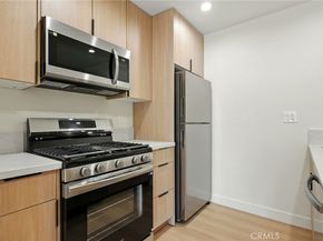 8601 International Avenue 233, Canoga Park CA 91304