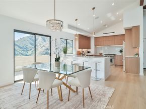 1369 Paseo Redondo, Burbank CA 91501