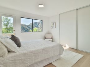 1369 Paseo Redondo, Burbank CA 91501