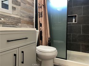 7800 Topanga Canyon Boulevard 208, Canoga Park CA 91304