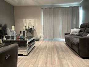 7800 Topanga Canyon Boulevard 208, Canoga Park CA 91304