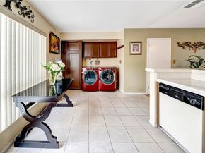 7226 Jordan Avenue 6, Canoga Park CA 91303