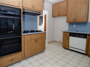 10520 Haskell Avenue, Granada Hills CA 91344