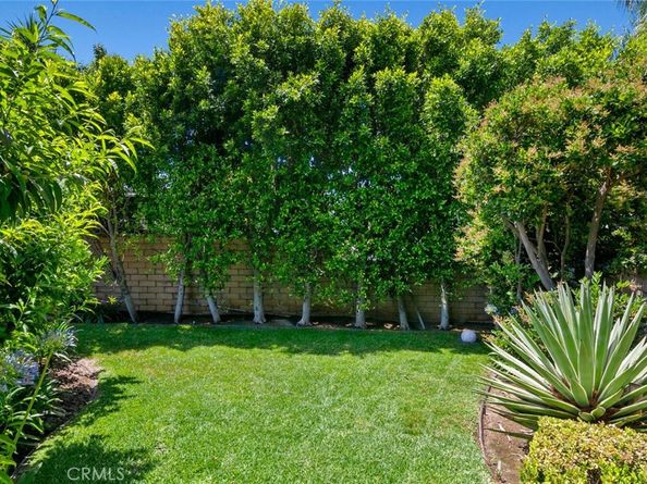 10225 Donna Avenue, Northridge CA 91324