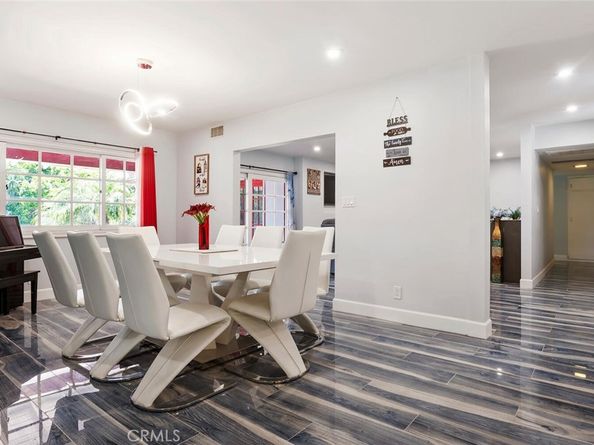 10225 Donna Avenue, Northridge CA 91324