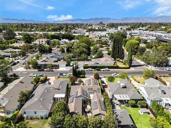 14542 Otsego Street, Sherman Oaks CA 91403