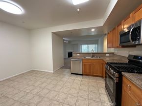 7551 Jordan Avenue 109, Canoga Park CA 91303