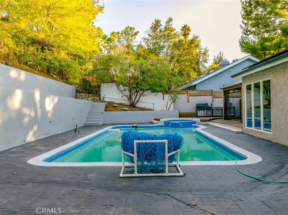 9620 Wheatland Avenue, Shadow Hills CA 91040