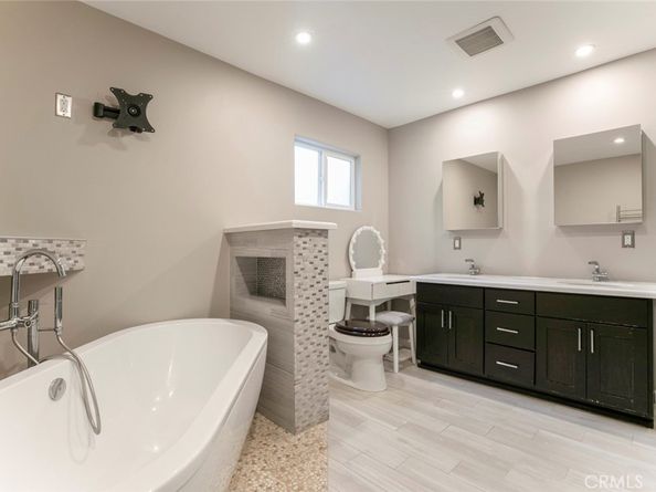 9620 Wheatland Avenue, Shadow Hills CA 91040