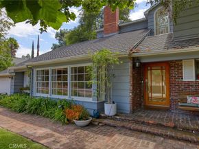 3847 Royal Woods Drive, Sherman Oaks CA 91403