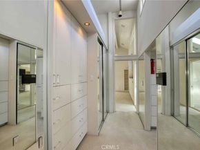 3847 Royal Woods Drive, Sherman Oaks CA 91403