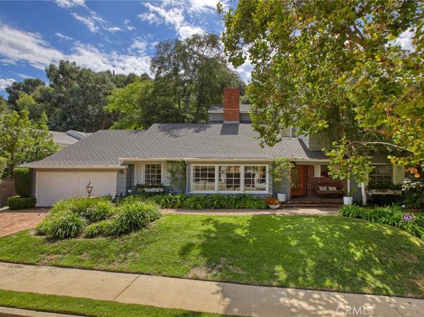 3847 Royal Woods Drive, Sherman Oaks CA 91403