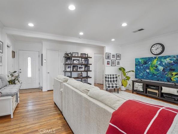 16038 Devonshire Street, Granada Hills CA 91344