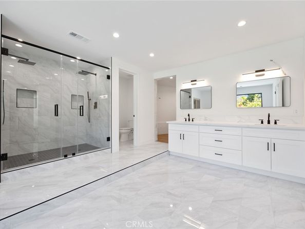 16417 Knollwood Drive, Granada Hills CA 91344