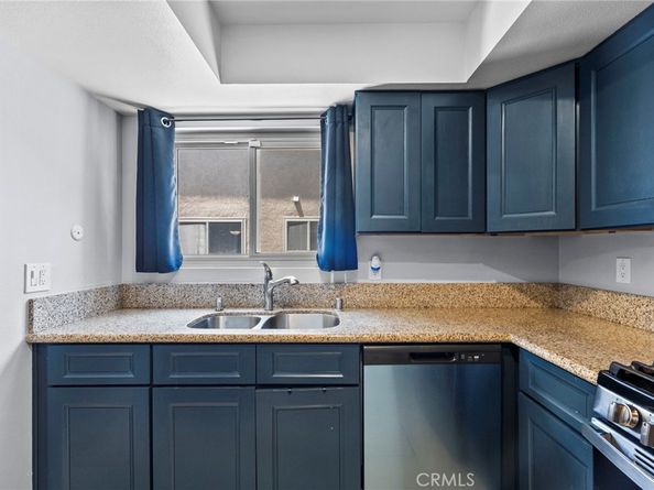 10155 De Soto Avenue 104, Chatsworth CA 91311