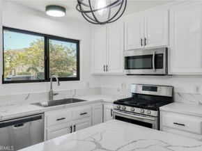 8400 Chimineas Avenue, Northridge CA 91325