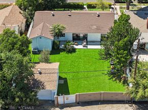 8400 Chimineas Avenue, Northridge CA 91325
