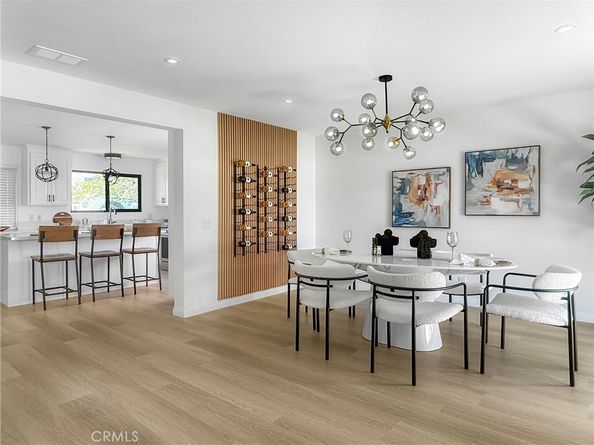 8400 Chimineas Avenue, Northridge CA 91325