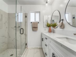 8400 Chimineas Avenue, Northridge CA 91325