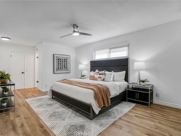 8400 Chimineas Avenue, Northridge CA 91325